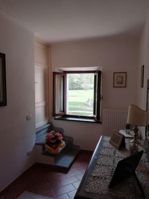 הוילה Fornaci di Barga Ai Tre Campi מראה חיצוני תמונה