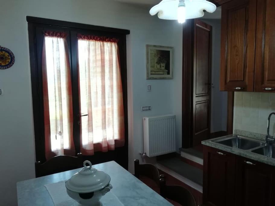 הוילה Fornaci di Barga Ai Tre Campi מראה חיצוני תמונה